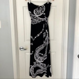 📍WHITE HOUSE BLACK MARKET: Strapless Dress